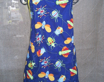 Unisex Apron, Bugs Apron, Tween Apron, Cooking Apron, Full Apron, Gift for him, Gift for Her, Student Apron, Handmade, Free US Shipping