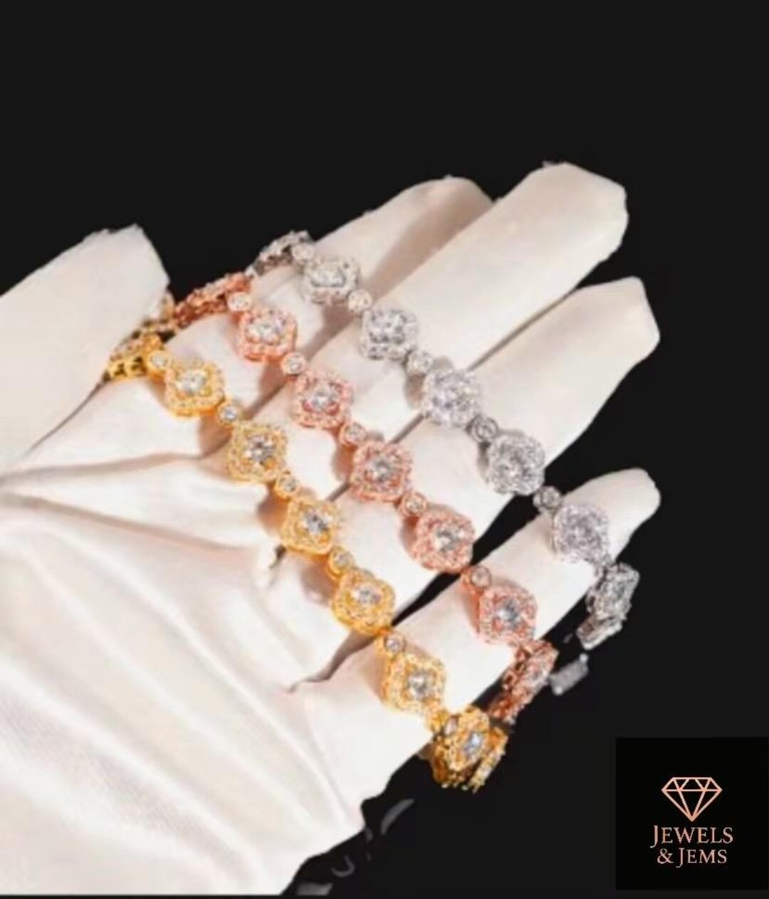 Bracciale in Moissanite a forma di cuore con taglio rotondo