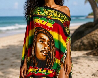 Pareo bohemio con estampado africano de inspiración rastafari, colores reggae y detalle de flecos (Lesu) (60" x 40")