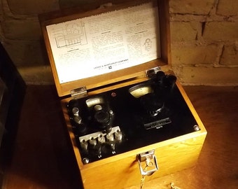 Kelvin Bridge Galvanometer: Leeds & Northrup Ohm Meter in original Oak Box with working latch and key, schematics in the lid. Vintage Gauge.