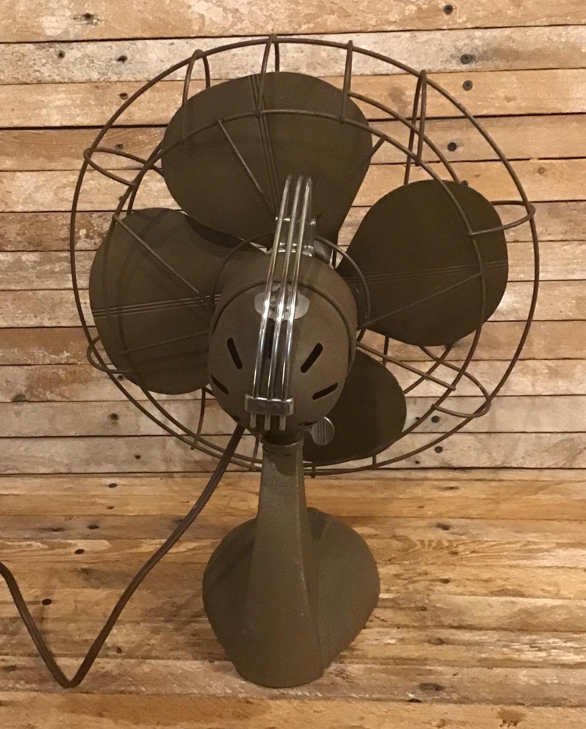 Handy Breeze 2 Speed Oscillating Table Fan by the Chicago Electric