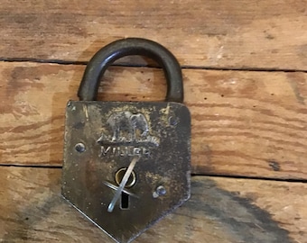 Vintage MILLER metal lock with key. Made in the USA works smoothly. Age appropriate condition.