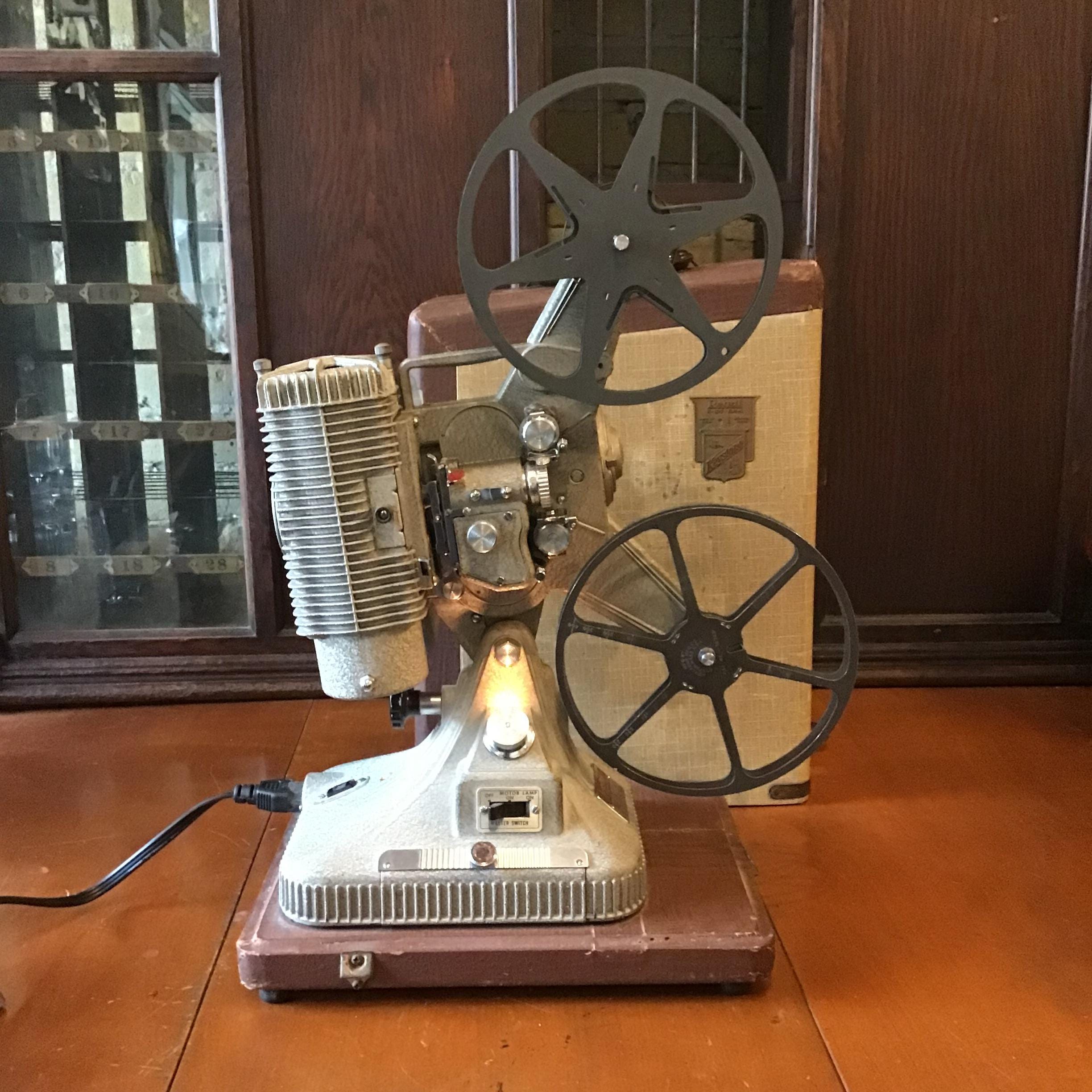Vintage 8mm Movie Projector - Etsy