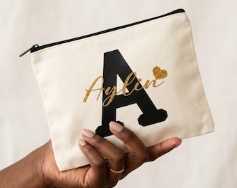 Personalized makeup bag with initial | Personalized makeup pouch with name | Elegant minimalist gift, bride's gift