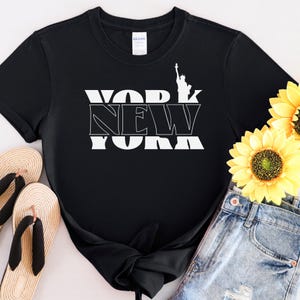 Koszulka New York, Koszulka Statua Wolności, Koszulka NYC na prezent, Koszulka z grafiką miejską, Koszulka unisex New Yorker, Koszulka Trendy City, Koszulka NYC Lover