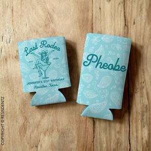 Personalized Last Rodeo bachelorette can cozies featuring a Western-themed design with a paisley background and a cowgirl in a martini glass. Customizable with names, event details, and available in multiple colors. Designed for slim and standard 12oz cans, these insulated drink holders are perfect for bachelorette parties, birthdays, and country music festivals.
