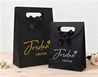 Personalized Groomsmen Gift Bag, Best Man Gift Bag, Groomsmen Gifts, Custom Groom Gift Bag, Gift Bags for Wedding Party, Bulk Wedding Favors