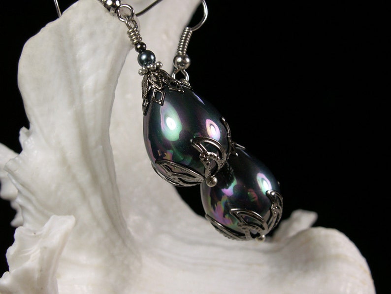Large Silver Shell Pearl Victorian Earrings, Gothic Black Teardrop Pearl, Rainbow Luster, Antique Silver Gunmetal, Titanic Temptations 14013 image 3