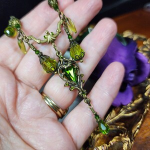 Peridot Green Victorian Choker, Gothic Heart, Lime Green Heartstone, Olivine Edwardian Bridal, Antique Gold Bronze Titanic Temptations 23005 image 3