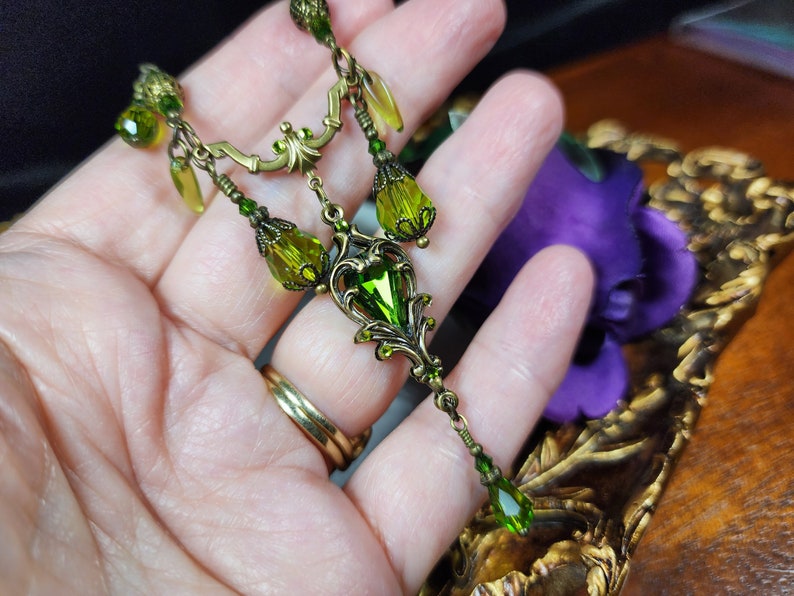 Peridot Green Victorian Choker, Gothic Heart, Lime Green Heartstone, Olivine Edwardian Bridal, Antique Gold Bronze Titanic Temptations 23005 image 3