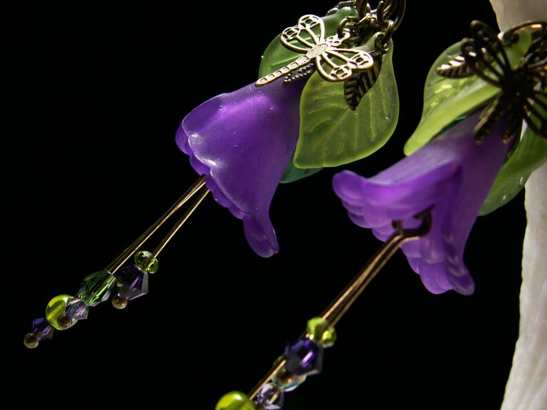 Purple Dragonfly Lily Victorian Earrings, Amethyst Flower Green Leaf Frosted Lucite Edwardian Bridal Dangle Drop Titanic Temptations 13018 image 1