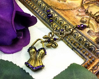 Paars Corset charme Victorian Pendant, Amethyst Rhinestone badpak Bow Drop Edwardian halsketting, antieke bronzen, Titanic verleidingen 15021