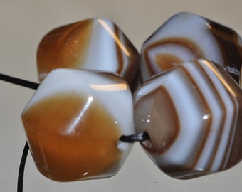 4 Pieces 13x15mm Unique~BROWN TUXEDO SARDONYX Banding Agate 6-Sided Hexagon Melon Pumpkin Beads Pendant - H1344