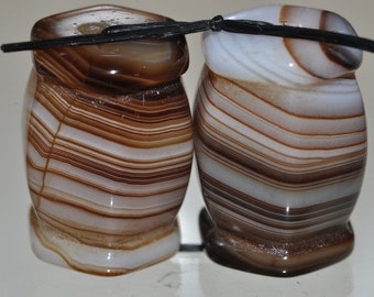 2 Pieces 13x18mm Unique~BROWN TUXEDO SARDONYX Banding Agate 6-Sided Barrel Vase Beads - A1344