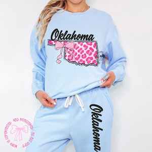 Coquette Oklahoma PNG, Girly Watercolor Leopard Print Oklahoma with Bow, Preppy State of Oklahoma Shirt Design, Girly State Digital Download