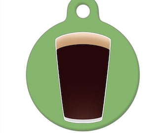 Etiqueta de identificación para mascotas: cerveza negra