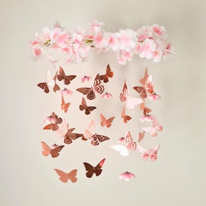 Vlinder mobiel, kersenbloesem mobiel, sprookjes mobiel meisje, Japans mobiel, decor kinderkamer, grillig mobiel, mobiel meisje baby, Sakura Decor