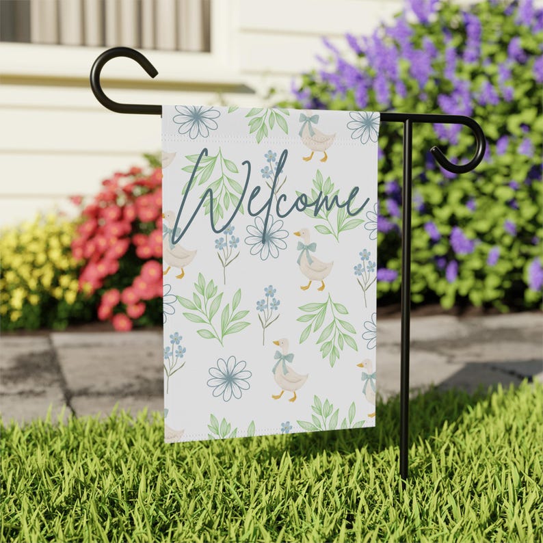 Cottagecore Goose Garden Flag – Floral Welcome Banner image 5