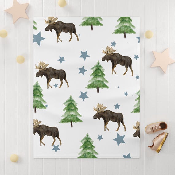 Cozy Woodland Moose and Stars Nursery Blanket - Charming Fleece Throw