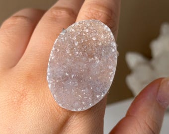 Soft Blush Grey Druzy Quartz Ring, Pink Sparkly Crystal Statement Ring, Raw Crystal Mineral Ring, Birthday Gifts, Crystal Ring, Gift for Her