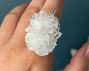 Raw Clear Quartz Ring, Statement Crystal Ring, Natural Quartz Cluster Ring, Mineral Jewelry, White Crystal Ring, Large Natural Stone Ring