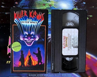 Payasos asesinos del espacio exterior (VHS personalizado)