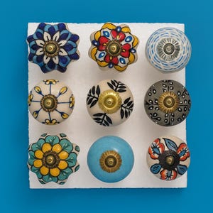 Puxadores de cerâmica vintage pintados à mão | Puxadores decorativos para gavetas | Puxadores de armário estilo boho | Puxadores para móveis estilo shabby chic | Conjunto de puxadores