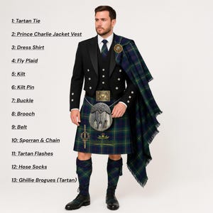 Herrkilt med Prince Charlie-kilt, komplett set med antik hjorthuvud – finns i över 70 klantartaner