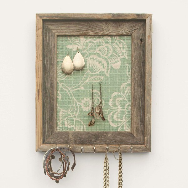 By The Seashore Rustic Jewelry Holder - Mint Green - 8 x 10