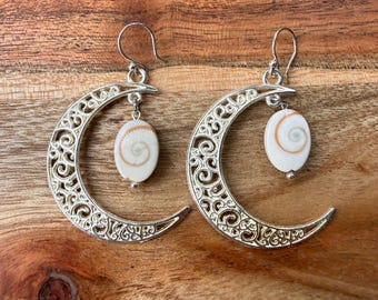 Moon Drop Earring with Spiral Shells