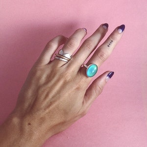 Large Oval Mood Ring | Sterling Silver