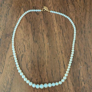 Vintage White Faux Pearl Necklace Gold Plated Clasp 18&quot;