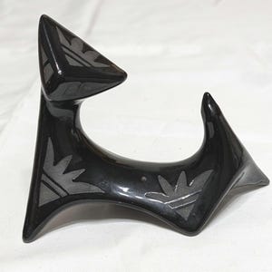 Black Cat-sculptuur MCM Atomic Style zwart op zwart Southwest Pottery Artist gesigneerd