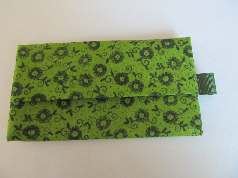 Tissue CaseGreen Flower