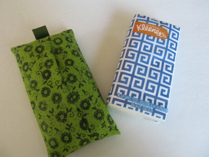 Tissue CaseGreen Flower