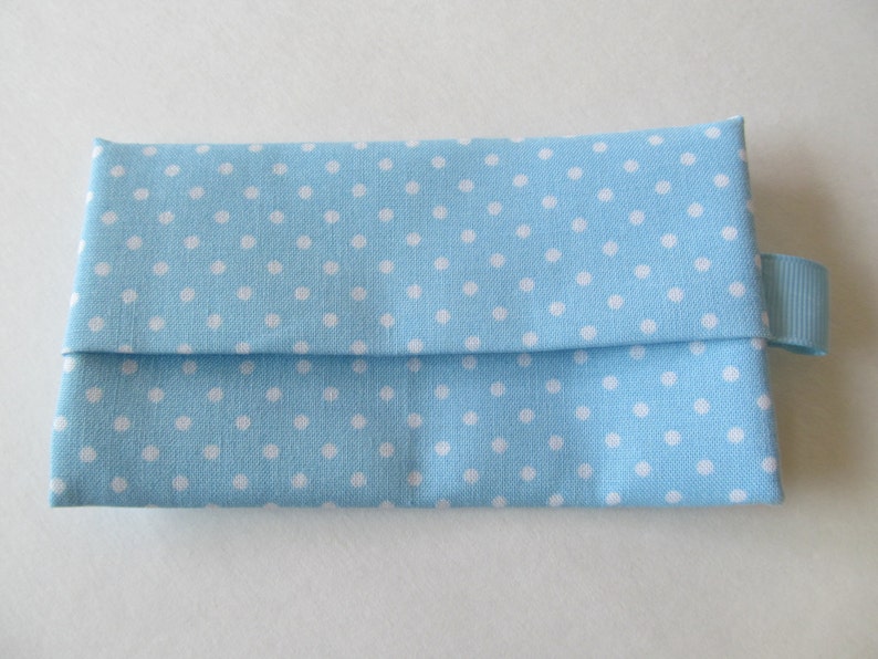 Tissue CaseWhite Dot On Pale Blue