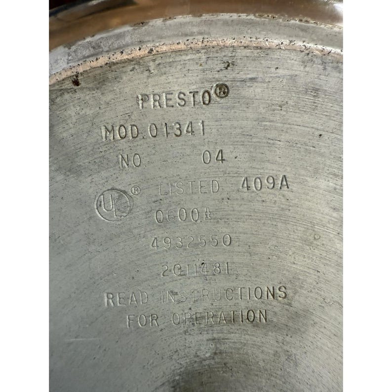 Vintage Presto Aluminum 409A - 6 Qt Pressure Cooker Stove Top W/ 2 Weights image 10
