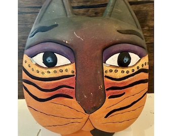 Vaso vintage tribale a forma di gatto di Penco Industries.