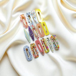 Handmade Sparkly Resin Alligator Hair Clip: Elegant Statement Barrette
