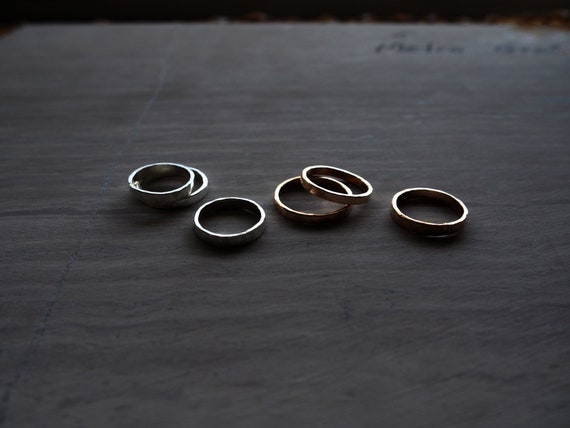 Simple Band Ring