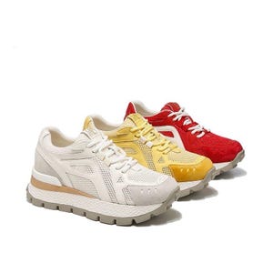 Sneakers da donna con plateau, rialzo di 8 cm, in mesh traspirante, con suola spessa, stile casual, stile "dad shoes", primavera 2026, scarpe da ginnastica di tendenza.