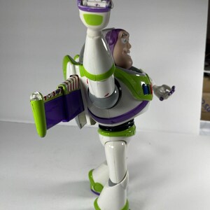 Disney Store Buzz Lightyear Talking Figure Toy Story 4 Bonnie Foot Non Working For Parts Repair Pixar Collectible image 7