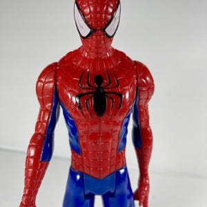 Spider-Man Titan Hero Series 12” Action Figure Hasbro 2013 Marvel Avengers Toy Loose Joints Used Collectible image 4