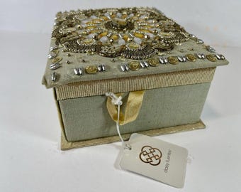 Daisy Fuentes Beaded Keepsake Box Y2K Jewelry Box Boho Glam Decorative Storage Box Shabby Chic Vanity Decor Gold Silver Beading