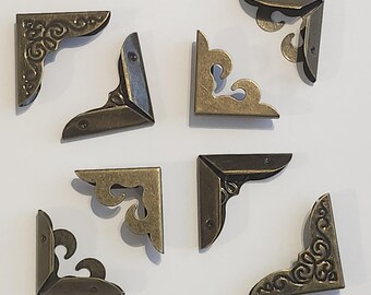 Large Book Corner Embellishments No. 2