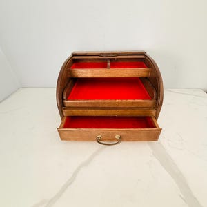 Vintage Roll Top Wood Vanity Jewelry Tabletop Organizer - 1 Drawer, 1 Removable Tray, 2 Upper Compartments, Red Felt Lined Box - Mid Century