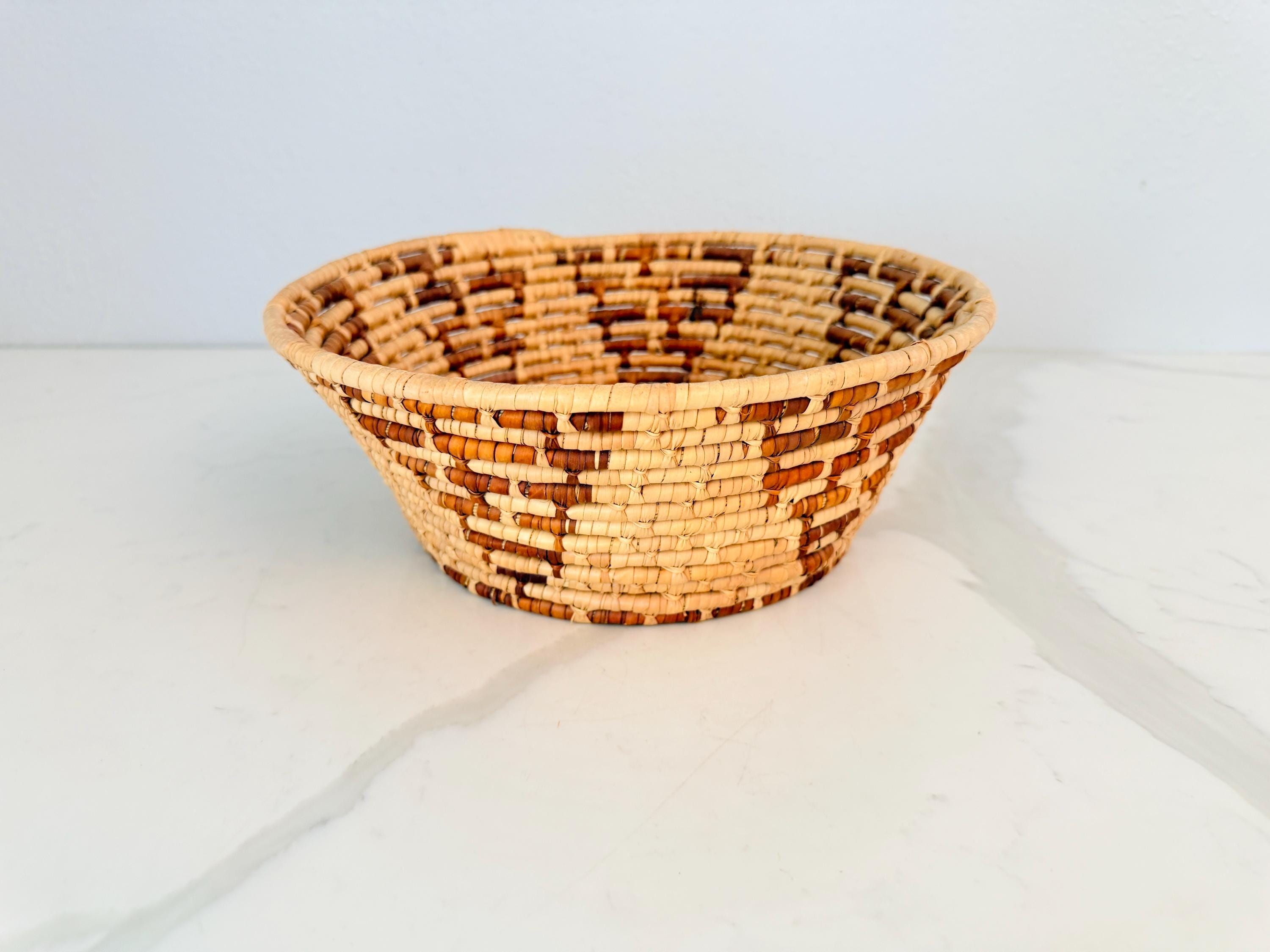 Vintage Native American Baskets - Etsy
