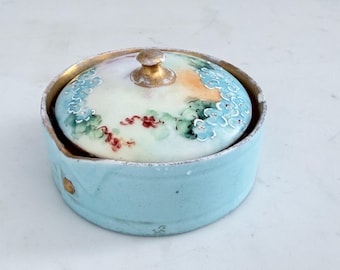 Vintage Porcelain Lidded Jewelry Trinket Box Baby Blue and Gold with Floral Design - Small Collectible Keepsake Box – Elegant Vanity Decor