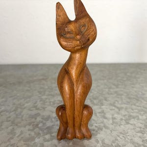Vintage Cat Figurine, 1970s Mid Century Modern Wooden Siamese Style, Made in Philippines, MCM Small Statue Rustic Farmhouse Kitty Home Decor