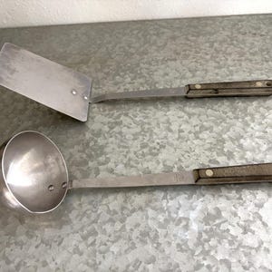 Vintage Utensils Flint Stainless Valadium Spatula & Ladle Set, 1950s Ekco USA Kitchen, Mid Century Cooking Tools - Wood Handles - MCM